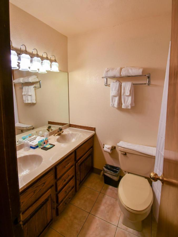 The At Silvercreek 3* Granby