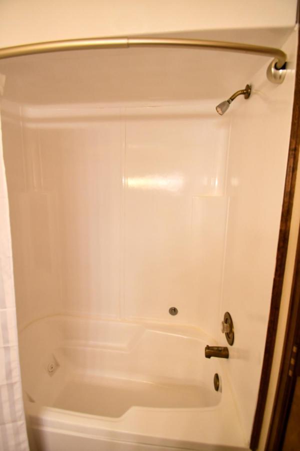 The At Silvercreek 3*