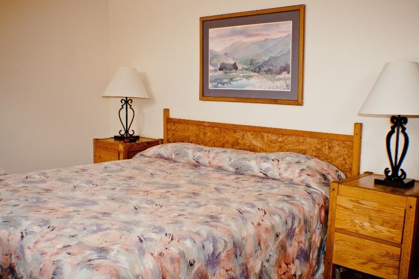 The At Silvercreek