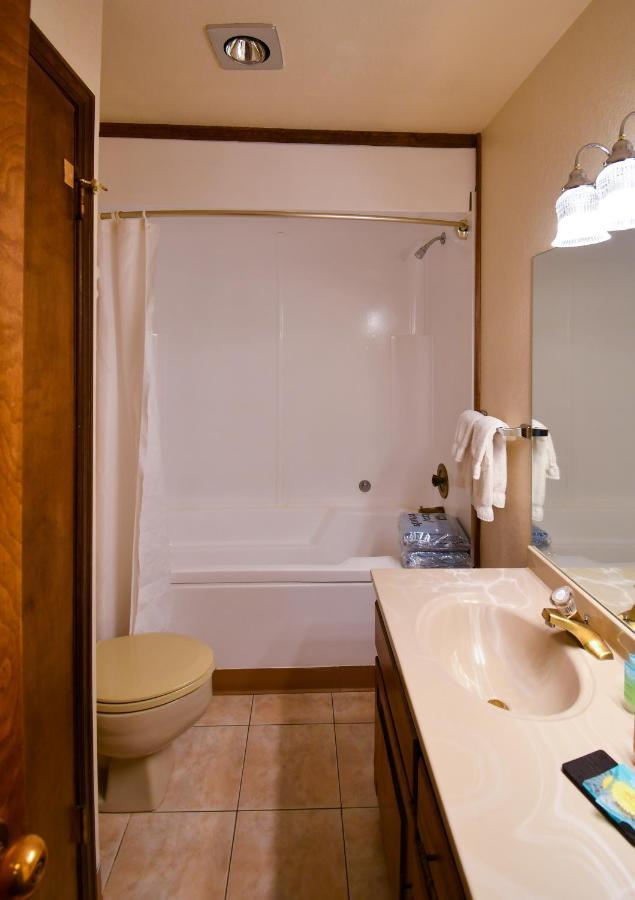 The At Silvercreek 3* Granby