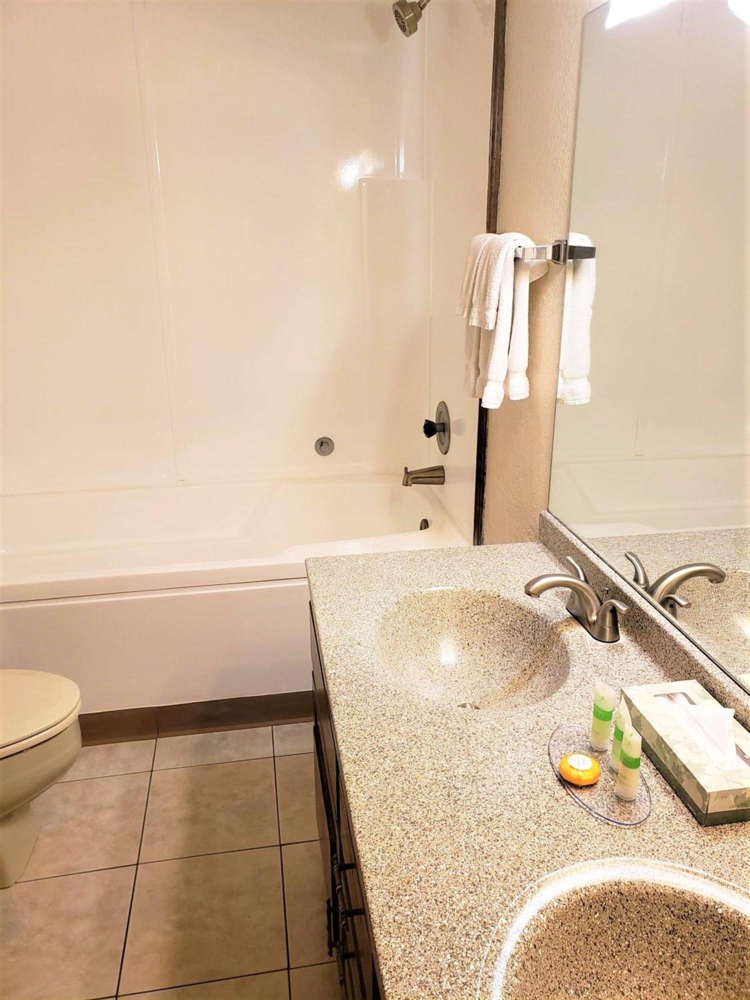 The At Silvercreek Granby