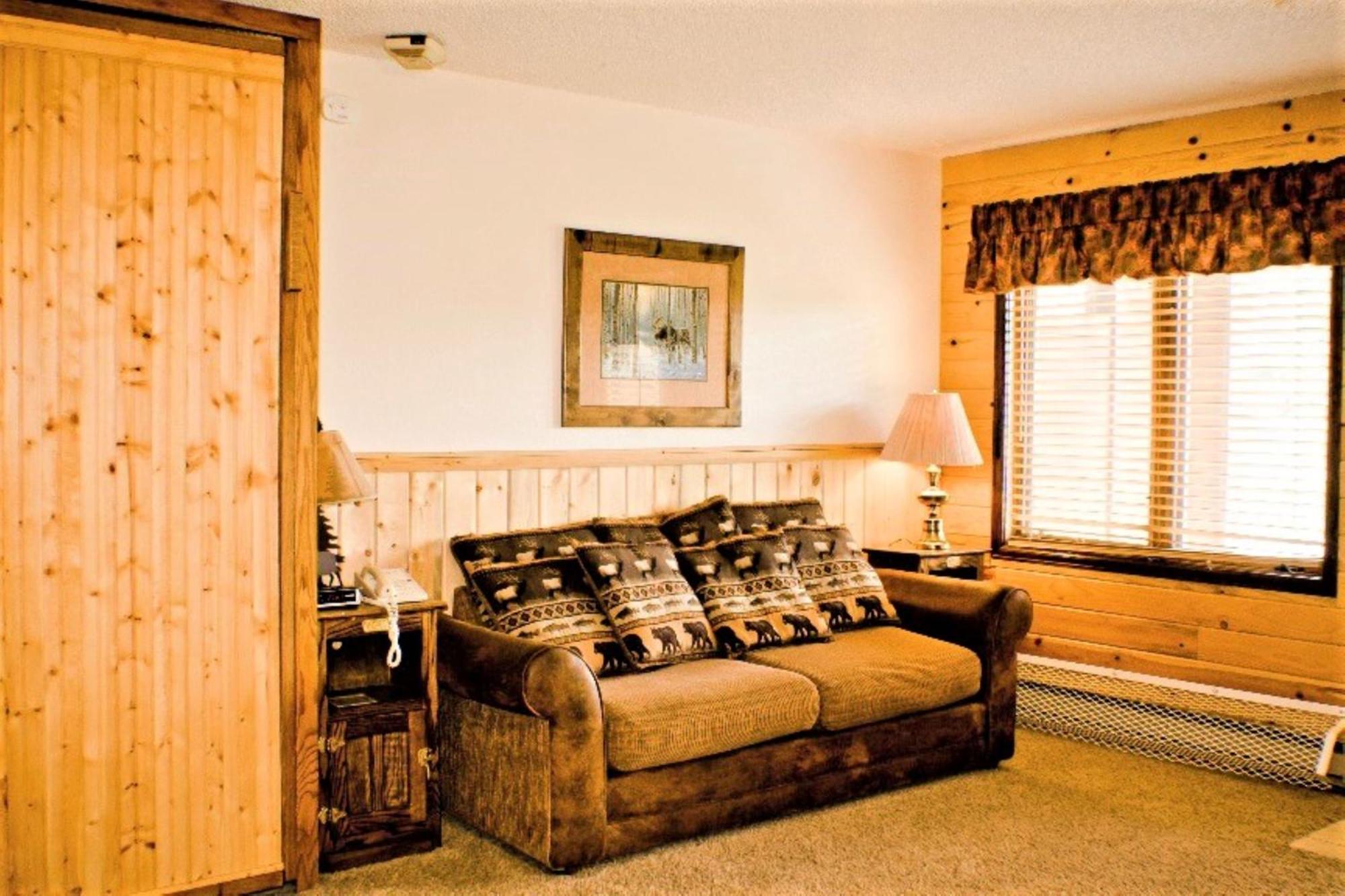 The At Silvercreek Granby